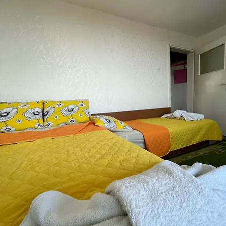 Apartment във артемида Warna